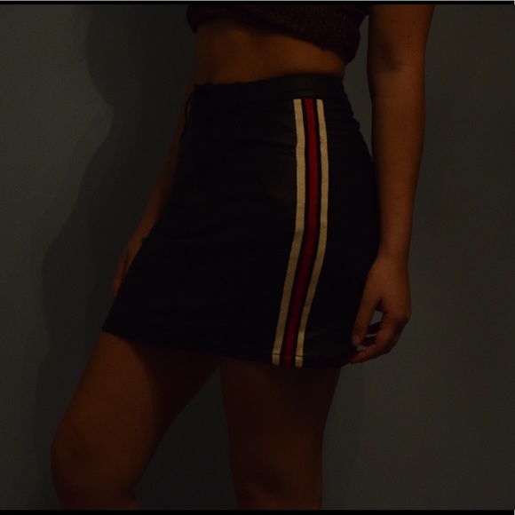 Faux Leather Skirt with Red and White Stripes - Picture 3 of 3